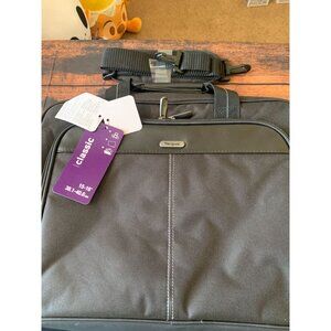 Targus Classic 15-16" Laptop Bag With Adjustable Strap & Top Handles Black Polye